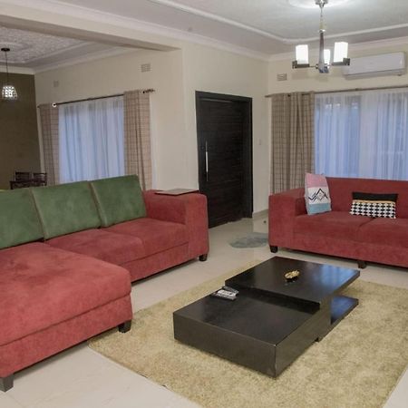 Royal Suites Apartments Λουσάκα Εξωτερικό φωτογραφία