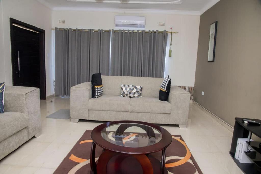 Royal Suites Apartments Λουσάκα Εξωτερικό φωτογραφία